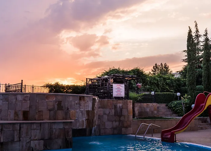 Готель Tiva Del Mar