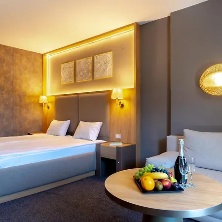 Hotel Tiva Del Mar