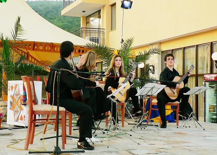 Hotel Tiva Del Mar 4*